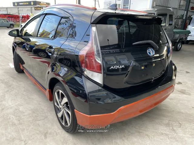 トヨタ アクア