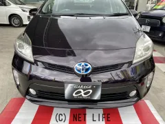 トヨタ プリウス