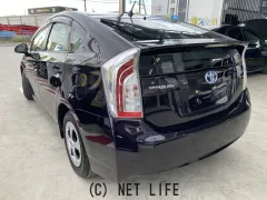 トヨタ プリウス