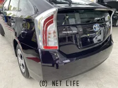 トヨタ プリウス