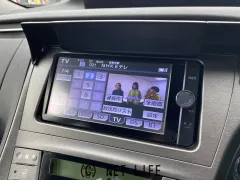 トヨタ プリウス