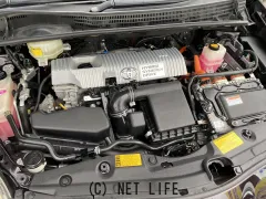 トヨタ プリウス