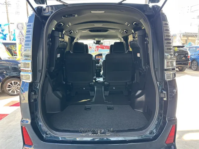 トヨタ ヴォクシー