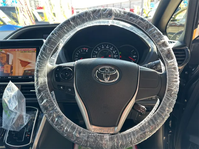 トヨタ ヴォクシー