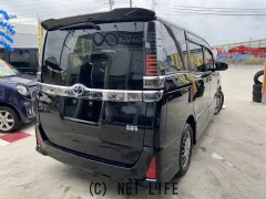 トヨタ ヴォクシー