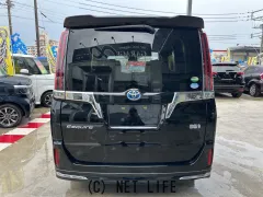 トヨタ エスクァイア