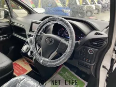 トヨタ エスクァイア