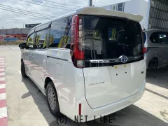 トヨタ エスクァイア