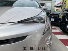 トヨタ プリウス