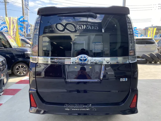 トヨタ ヴォクシー