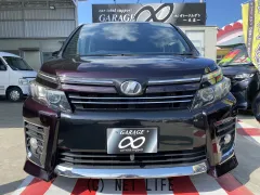 トヨタ ヴォクシー