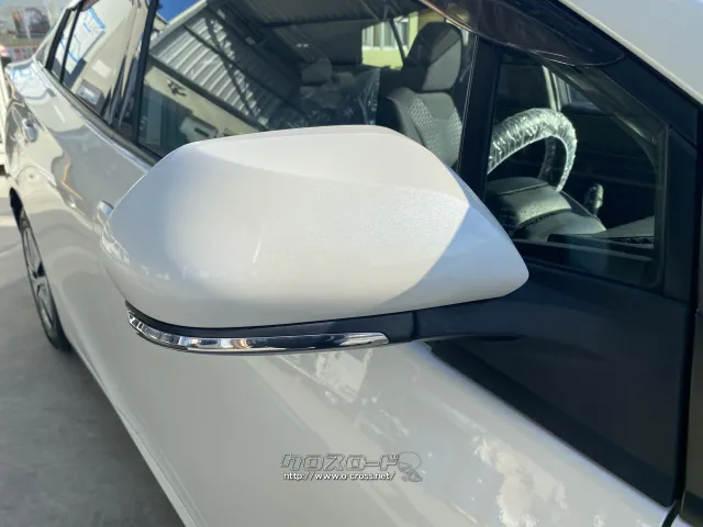 トヨタ プリウス