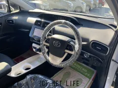 トヨタ プリウス