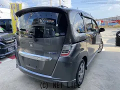 ホンダ フリードハイブリッド