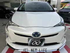 トヨタ プリウス