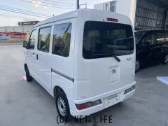 ダイハツ ハイゼットカーゴ