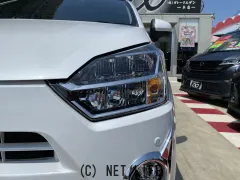 ダイハツ ミライース