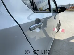 ダイハツ ミライース