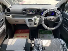 ダイハツ ミライース