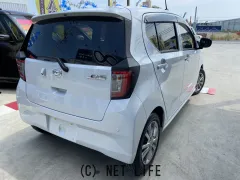 ダイハツ ミライース