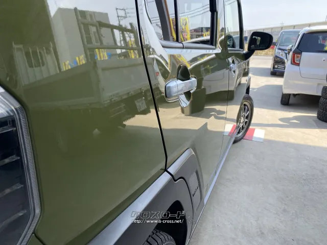 ダイハツ タフト