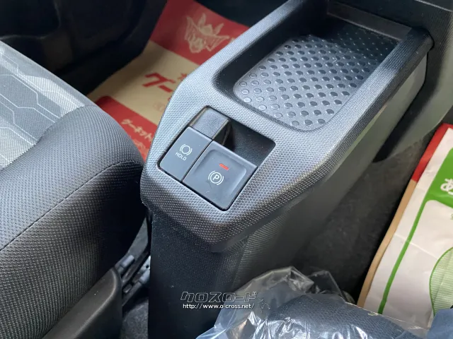 ダイハツ タフト