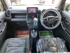 ダイハツ タフト