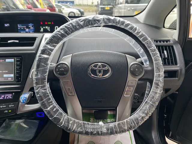 トヨタ プリウスα