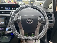 トヨタ プリウスα