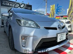 トヨタ プリウス