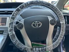 トヨタ プリウス