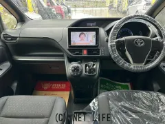 トヨタ ヴォクシー
