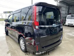 トヨタ エスクァイア