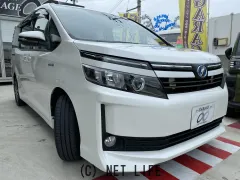トヨタ ヴォクシー