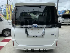 トヨタ ヴォクシー