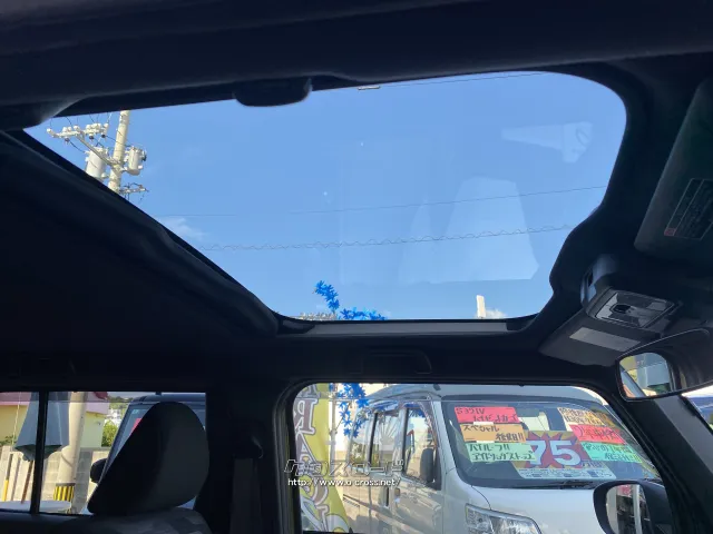 ダイハツ タフト
