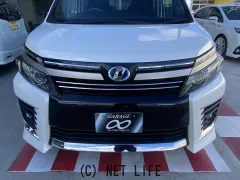 トヨタ ヴォクシー