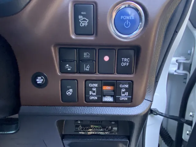 トヨタ エスクァイア