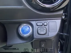トヨタ アクア