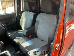 トヨタ ピクシスメガ