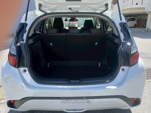 トヨタ アクア