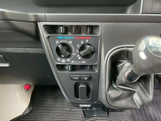 スバル サンバー