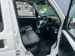 スバル サンバー