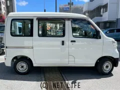 ダイハツ ハイゼットカーゴ