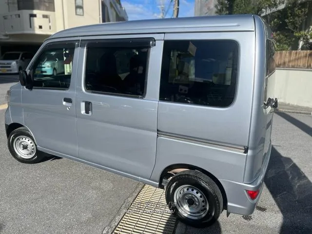 ダイハツ ハイゼットカーゴ