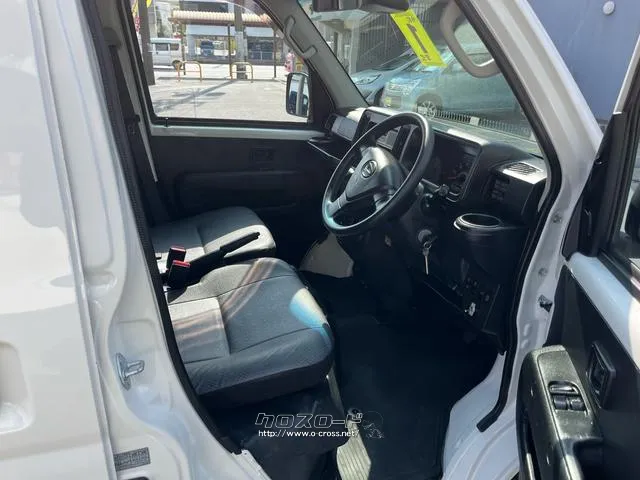 ダイハツ ハイゼットカーゴ