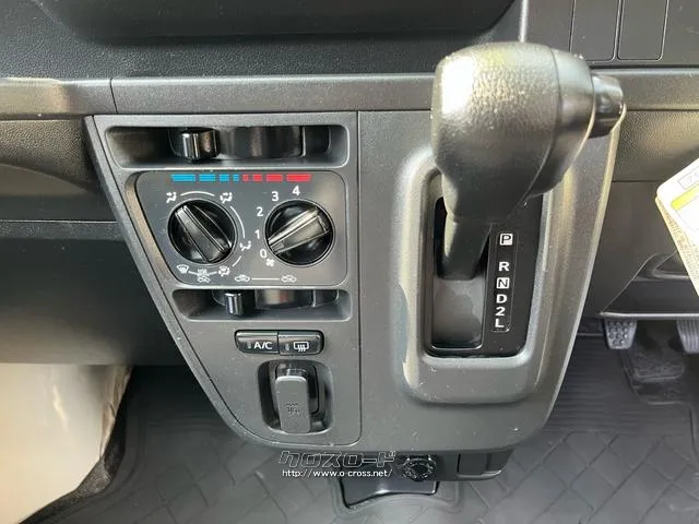 ダイハツ ハイゼットカーゴ