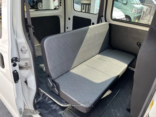 ダイハツ ハイゼットカーゴ