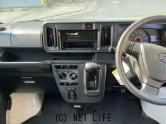 ダイハツ ハイゼットカーゴ