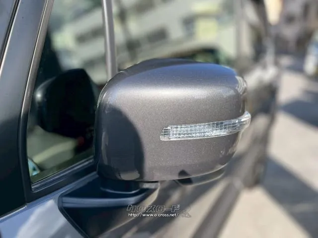 ・電動格納ミラー・・・運転席に座った状態でボタン一つの操作でお好みのミラー位置に調整が可能!!停車時の格納に重宝します^^ スズキ クロスビー